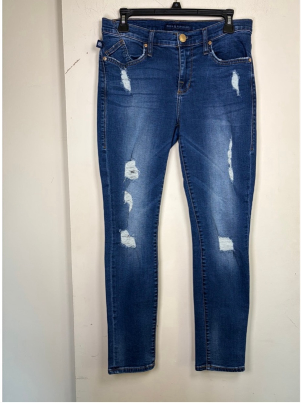 Rock and Republic Berlin Destructed Mid Rise Stretch Skinny Jeans Size 10